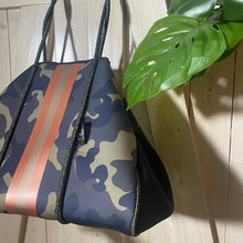 Load image into Gallery viewer, nwt Camo Luxe Rose 2.0 Neoprene Tote Bag + luminous metallic ROSE GOLD stripes w added top zip closure 2023 purse waterproof light beach