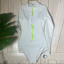 Load image into Gallery viewer, nwt Lime Roar leopard rashguard XS, M, XL longsleeve UPF swimsuit surf snorkel