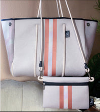 Load image into Gallery viewer, NWT 2-in-1 © SAHARA PEARL Tote & Crossbody premium sand beige neoprene w/ dusty rose camo sides metallic rose-gold stripes sunset champagne
