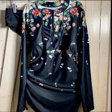 Load image into Gallery viewer, swim-dress HYBRID 2-pc swimsuit rash-guard top dress gathers extends over modest mid-rise brief black yellow wildflower or white noise upf