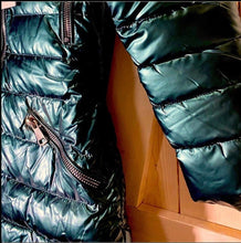 Load image into Gallery viewer, Emerald Nightingale snowsuit ski green one-piece skisuit jumpsuit winter snow suit NWT M Spring Break 2023 new puffer one-piece