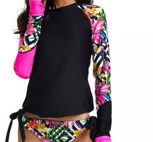 Load image into Gallery viewer, S - 2XL 2-pc surfsuit Mar-a-Lago Mariposa UPF rashguard top &amp; bikini bottoms w side ties butterflies hibiscus pink black butterflies 2023
