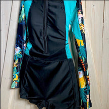 Load image into Gallery viewer, s-xxl DOLPHIN Swim - unhindered surfsuit / swimsuit UPF black springsuit / wetsuit + teal / turquoise palms longsleeve
