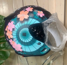 Load image into Gallery viewer, NWT Helmet - His &amp; Her M/L Prix Black Racer + white racing checks w brick red interior ABS - dot certified motorcycle safety w clear visor
